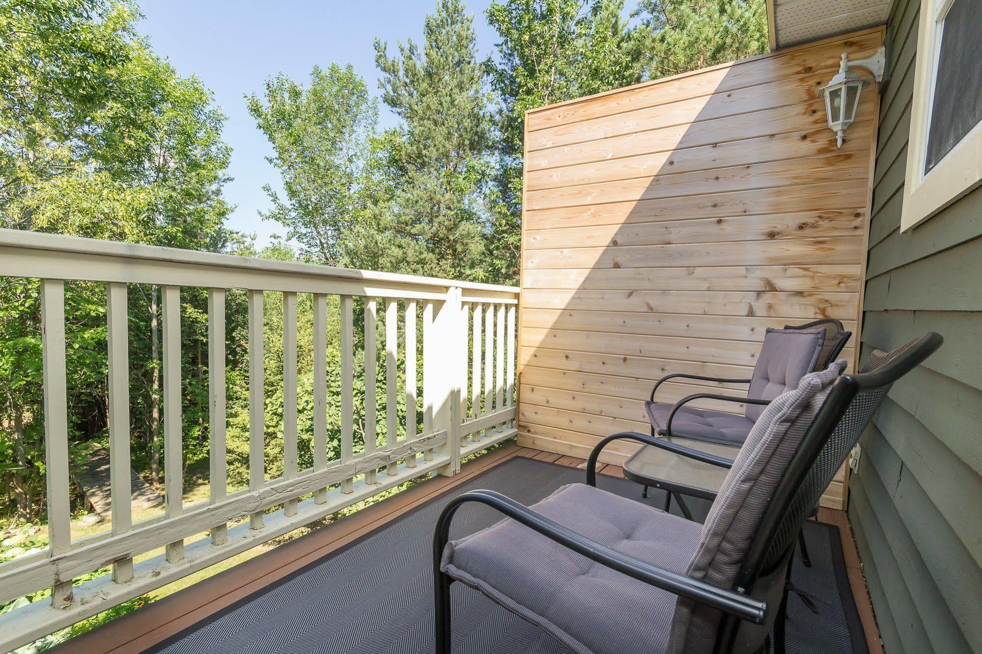 Craigleith Manor Bed & Breakfast Коллингвуд Экстерьер фото